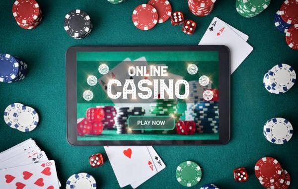 The Evolution of QQ Poker Online Software and Technology